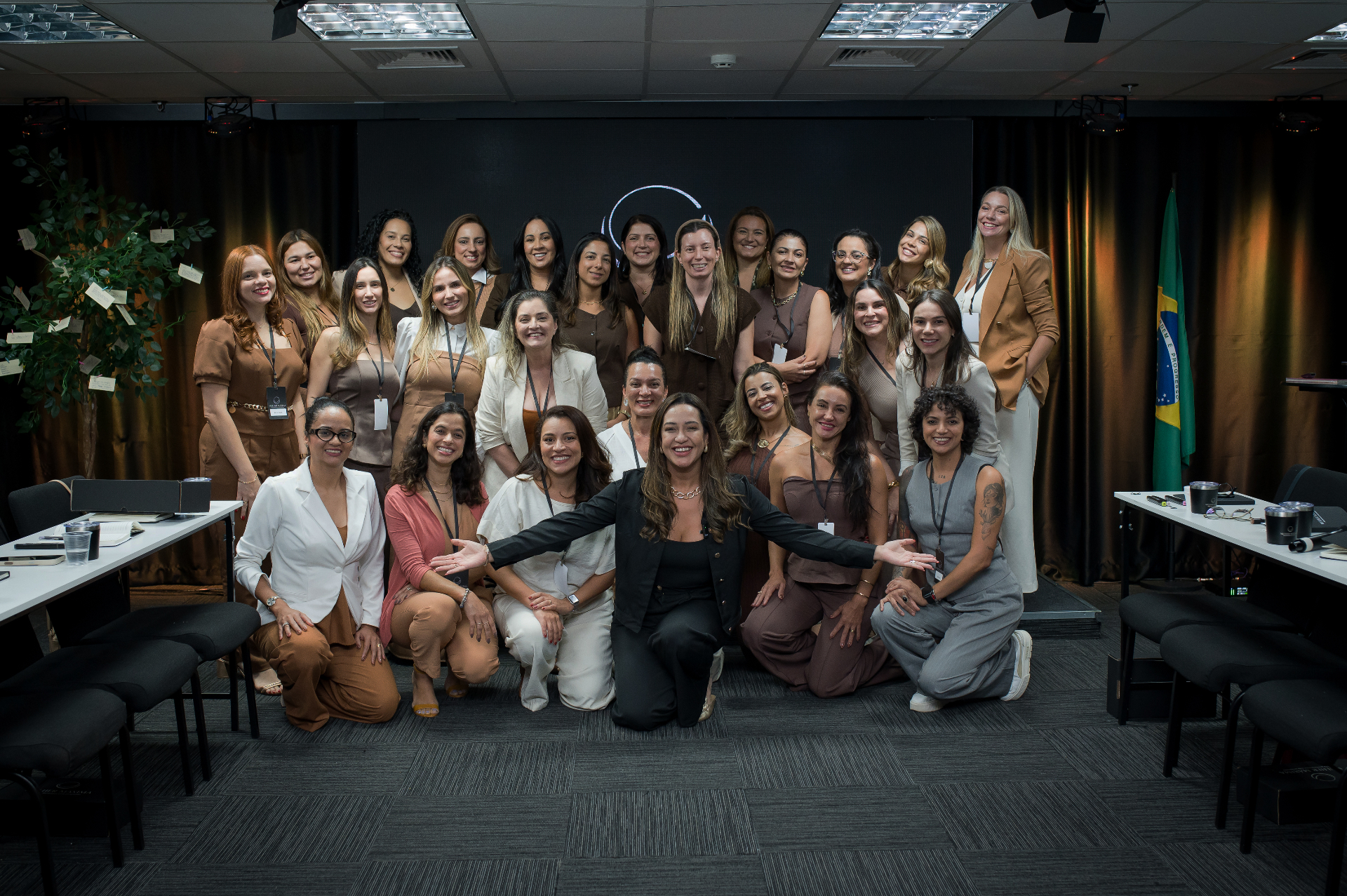 Mulheres reunidas no Mulher Máxima